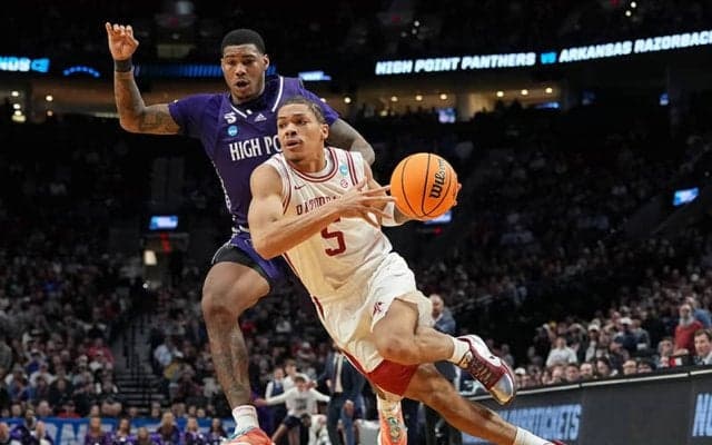 リーボックがアイバーソンの秘蔵っ子ダリアス・アカフとシグネチャー契約を発表…NCAAのNILは新時代へ