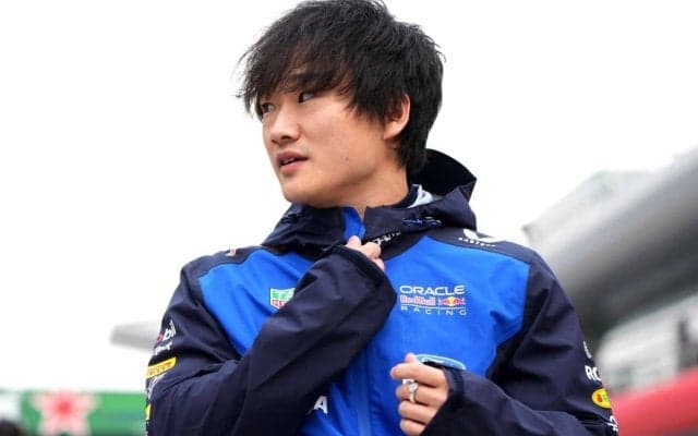角田裕毅の道は開けるか　英メディアが報じたF1復帰への“逆襲プラン”「オコンは最も危うい」