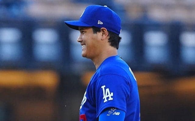 大谷翔平、打者と投手どっちが凄い？　仲良しコーチが試合中に告白「現時点では」