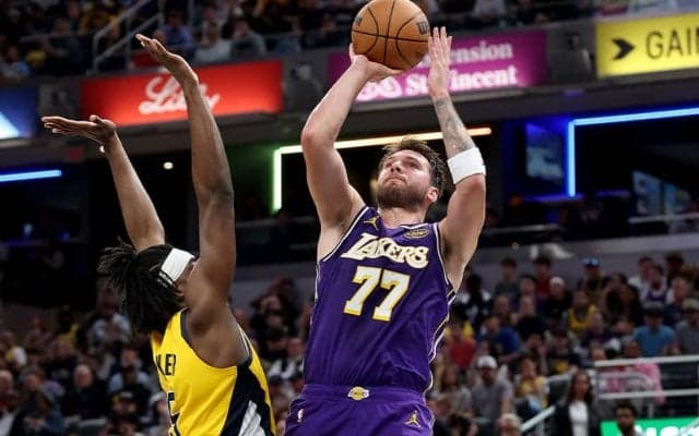 主力3選手欠場のレイカーズが白星…ドンチッチが43得点、リーブス＆レブロン＆ヘイズの3人は20得点超え