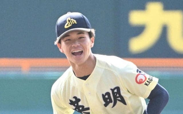 【センバツ】英明が春夏初の８強入り　背番号４の松本倫史朗が３失点完投　東北は22年ぶり逃す