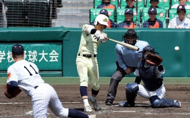 東北は２２年ぶりの８強入りならず　継投策実らず中盤までに６失点