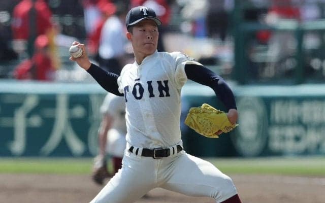 大阪桐蔭の剛腕が今大会最速となる152キロ計測も…3回まで4四球と制球に苦しむ【センバツ】