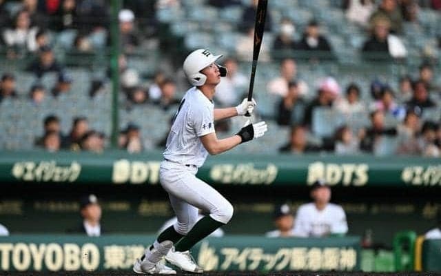 昨夏までベンチ入りなし、不遇を乗り越えた一打　専大松戸の瀬谷選手