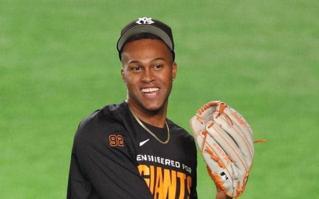 巨人・マルティネスがチームに合流　開幕１軍外れるも「体の状態はずっと保てている」