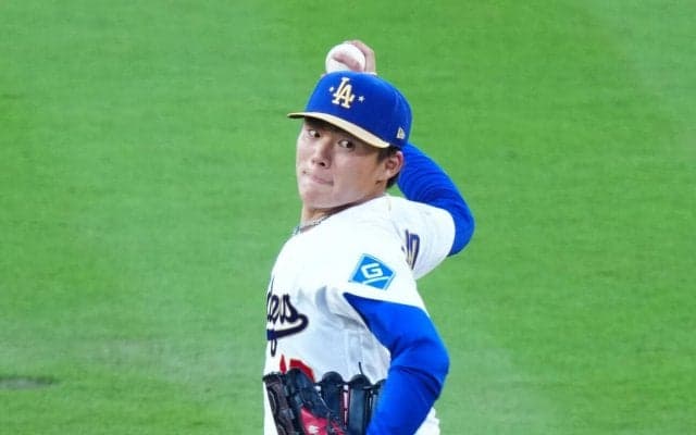 山本由伸に勝ち投手の権利　パヘスが5回に逆転3ラン