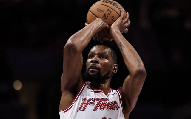 ケビン・デュラントがシーズン通算30得点超え試合数でNBA歴代単独4位へ浮上