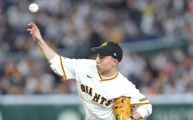 ミラノ五輪金メダルの木村葵来が始球式　おしゃれな丸刈りも披露