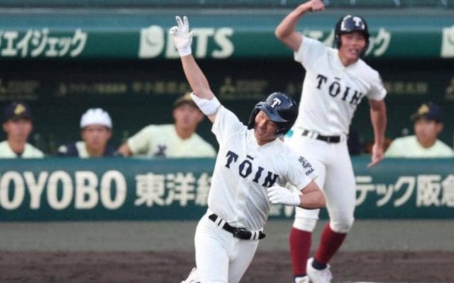 大阪桐蔭が逆転勝ちで３年ぶり４強入り！英明との激闘制す　八回に５番藤田が勝ち越し犠飛