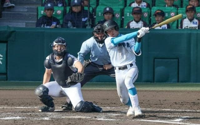 山梨学院、中心選手欠き敗戦　4番藤田「勝負どころで力が足りない」