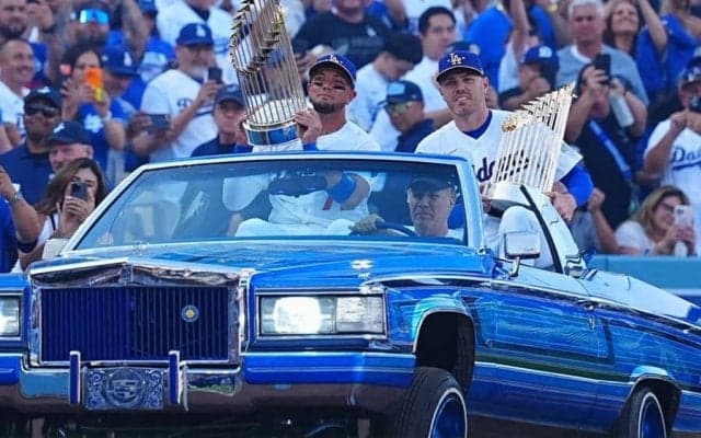 ド軍開幕戦に“世界的セレブ”　大谷翔平も笑顔…まさかの役目に米混乱「何だって」「Wow」