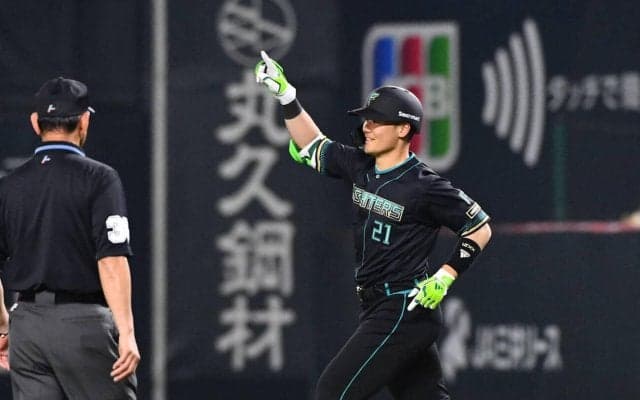 【日本ハム】“２軍調整組”清宮幸太郎と万波中正が初回１発共演「やっぱり頼るところ」新庄監督