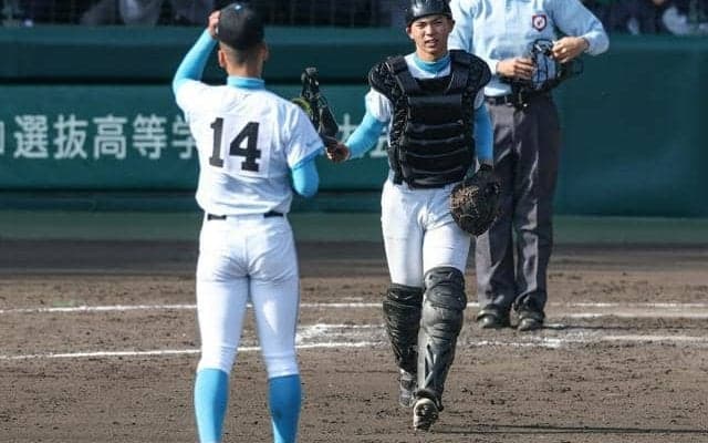 「二枚看板」不在の投手陣を苦心のリード　山梨学院の光永惺音捕手