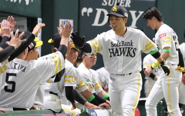 【ソフトバンク】2年ぶり開幕白星！１発攻勢で日本ハム伊藤大海攻略