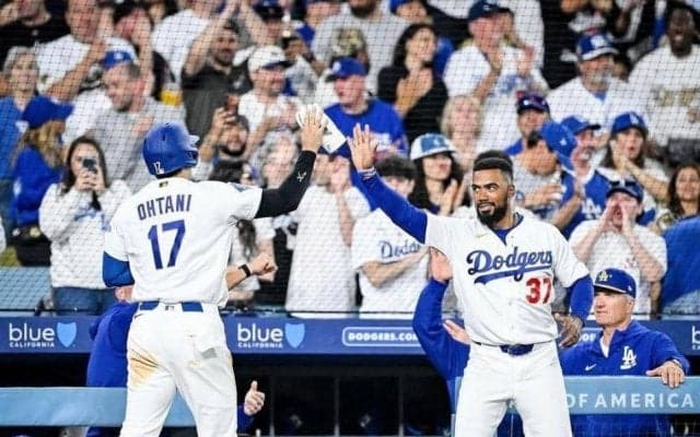 大谷翔平　開幕サプライズ！ＷＳ３連覇へ団結　選手＆スタッフに高級腕時計総額４０００万円　第一打席で今季初安打