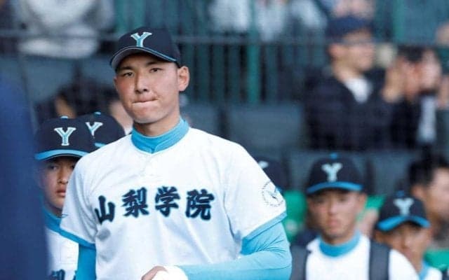 山梨学院　惜敗４強入り逃す　左手首骨折の菰田に涙なし「夏に全員で戻ってきたい」