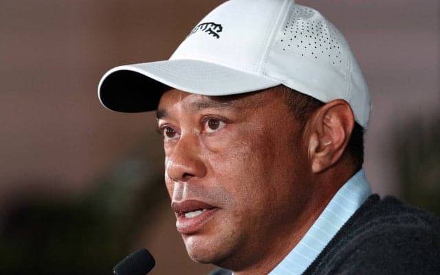 タイガー・ウッズ、米フロリダ州で自動車横転事故　容体は不明…２１年にもカリフォルニアで横転事故