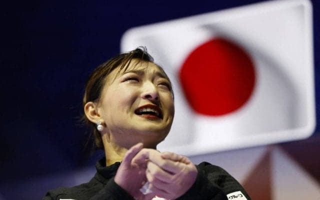 【世界フィギュア】坂本花織「ベリーベリーハッピー！！」な４度目Ｖ　４年ぶり自己新で有終の美、歓喜の涙で現役生活に別れ「ここで最後滑れたことをうれしく思う」