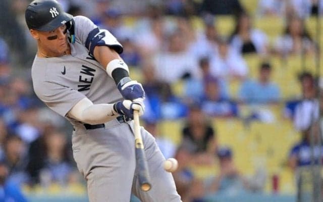 ジャッジ、開幕2戦目で豪快1号　確信の先制2ランに敵地ざわめき