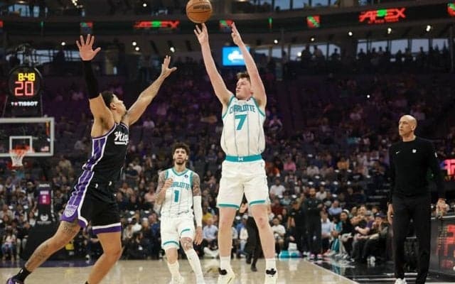 好調ホーネッツが5連勝…新人コン・カニップルが史上最年少で3ポイント250本成功