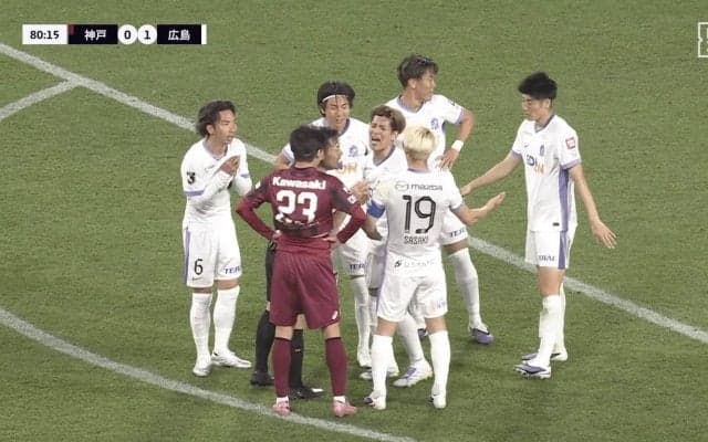 「PKのルール変わった？」神戸vs広島の“疑惑の判定”にSNS騒然！「GKはどうしろと…」解説も困惑「先に蹴ってる」