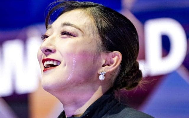 「感動的で心に響く演技だった」坂本花織、“万感のラストダンス”に欧米メディアも熱狂　涙の戴冠に押し寄せる絶賛の声「これ以上にないほどのスペクタクル」