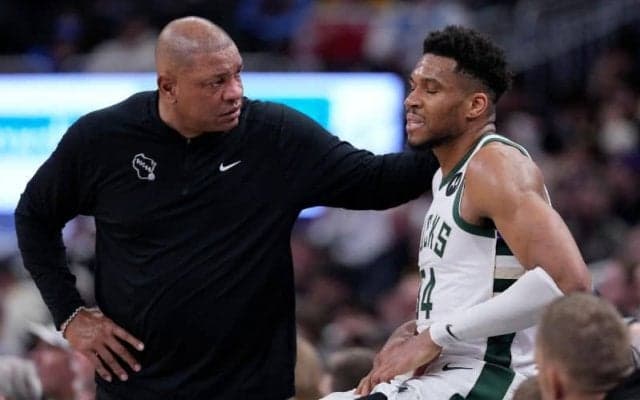 NBA選手会がタンク防止に向けた声明を発表…槍玉に挙げられたバックス、HCが反論