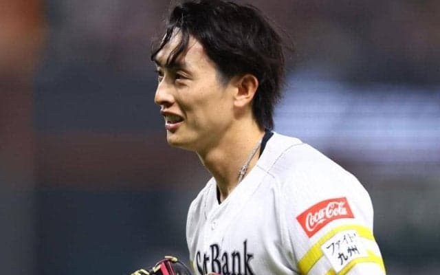 「マジでうますぎだろ」ソフトバンク　周東の美技に本拠地大歓声　「何であれ捕れるんだよｗ」