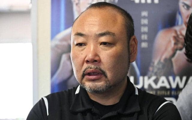 谷口将隆陣営が統一王者サンティアゴ公開トレ視察「つくってきている。向こうも必死だと思う」