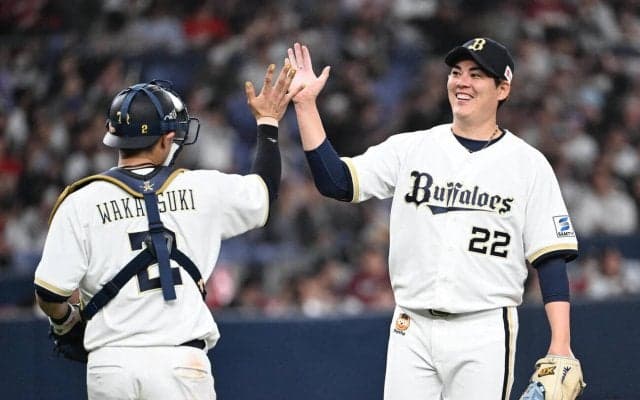 【オリックス】九里亜蓮が今季初登板で初完封　自己最多の１試合12奪三振　中川圭太が４打点