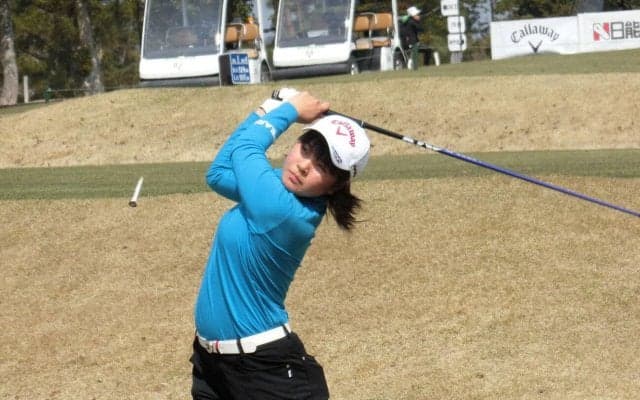【ゴルフ】15－18歳の部女子はレフティ立石惺愛ら３人が首位　世界ジュニア西日本決勝大会