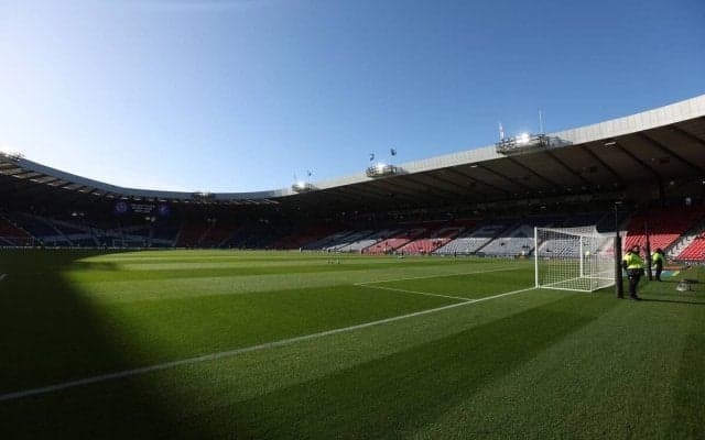 代表主将ＭＦ遠藤航がハムデンパークに姿見せる…左脚手術からＷ杯復帰目指しリハビリ中