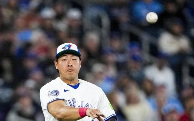 岡本和真は開幕２戦目でメジャー初４番　２試合連続安打で打率.375　２戦連続サヨナラ勝ち