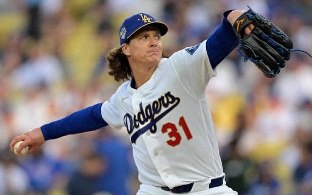 ドジャースが３試合連続で先制点を献上　１回にグラスノーが適時打を許す