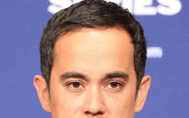 ドジャースが裏方さんのためのチャンピオンリング贈呈式開催　アイアトン氏や園田芳大通訳ら登場