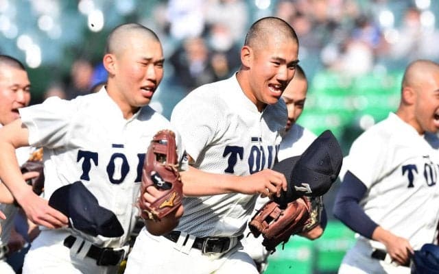 【センバツ】大阪桐蔭はおかわりジュニア中村勇斗「８番三塁」公式戦初スタメン　先発吉岡／一覧
