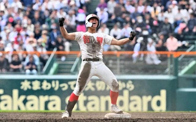 【センバツ】智弁学園が３試合連続の逆転勝ちで10年ぶり決勝進出　杉本真滉が１失点完投