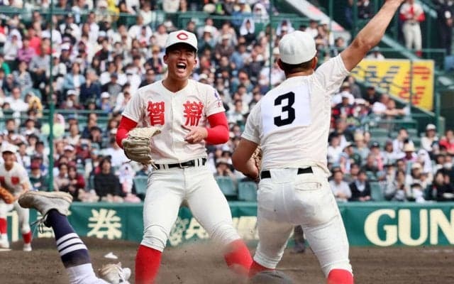 【センバツ】智弁学園が10年ぶり決勝進出　エース杉本真滉が137球１失点完投