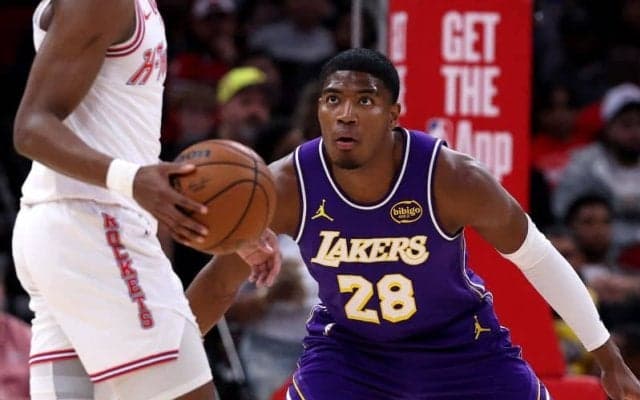 「数字がすべてを物語っている」レイカーズ指揮官が語る“勝利に不可欠”な八村の存在