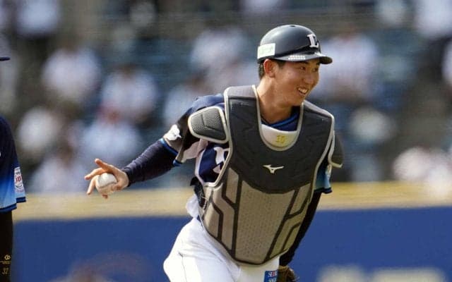 【西武】「オジマさんに負けないコジマに」ドラ１小島大河、小島和哉と初対決でレフトへ流し安打