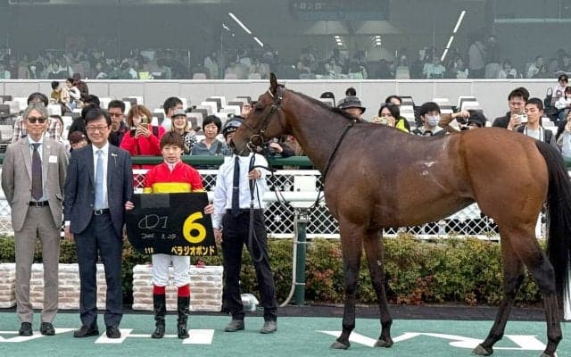 【阪神１１Ｒ・六甲Ｓ】昇級初戦のベラジオボンドが追い比べ制す　池添謙一騎手「重賞戦線でもやれる力を持っている」