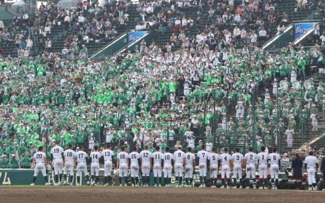 あっ！甲子園スタンドにＴＢＳ人気アナ　母校・専大松戸「ノリと勢いで現地応援！」難関大卒→報道番組担当の才媛