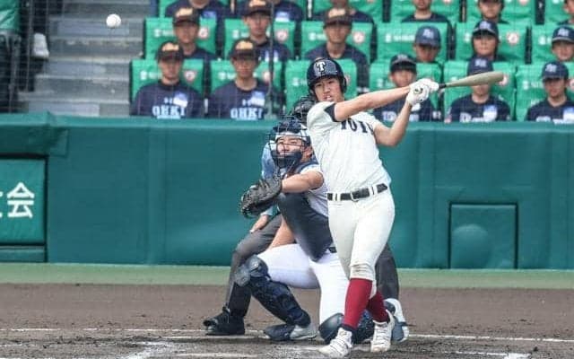 大阪桐蔭・中村勇斗、大会初打席で安打　西武・中村剛也選手の長男