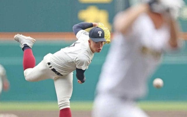 大阪桐蔭　春４０勝で４年ぶり決勝進出　プロ注エース吉岡７回５安打１失点　智弁学園と近畿対決「全員で勝ち切れたら」