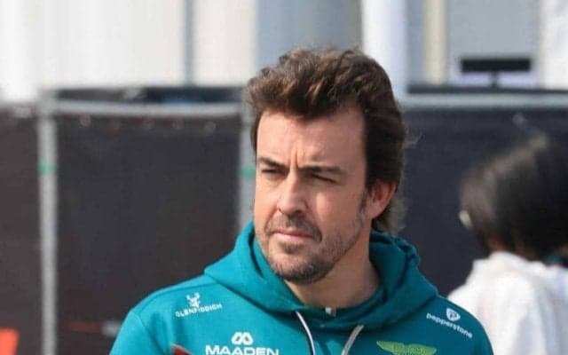 アストンマーチン・アロンソが今季初完走　“三度目の正直”で１８位「良くなっていくよ」