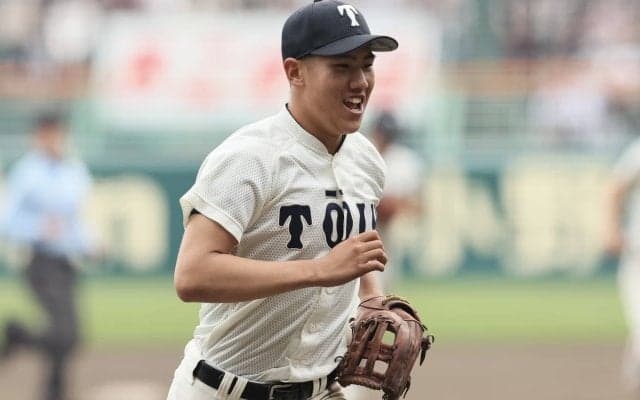 \"おかわりJr.\" 大阪桐蔭・中村勇斗が公式戦初スタメンで聖地初ヒット！偉大な父の重圧は感じず「自分は自分なので」【センバツ】