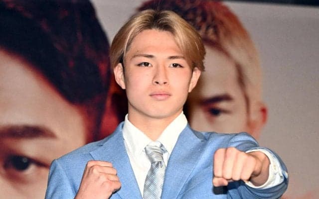 高校３冠片岡叶夢が大橋ジムからプロ転向「派手な試合を」大橋会長から愛称「ザ・ドリーム」命名