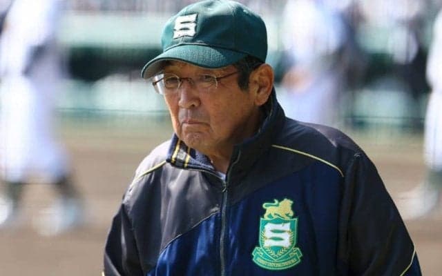 77歳老将の衰えぬ頂点への思い　引き際は「楽しくなくなったら」…往復2時間通勤も苦にせず