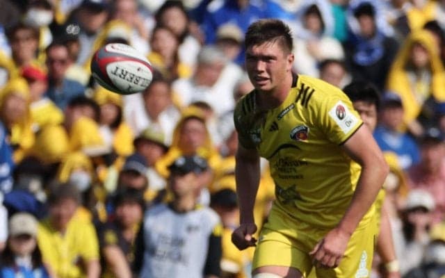 休むことのない、“謙虚で大きな手”