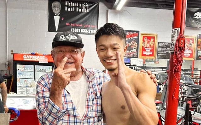 世界３階級制覇王者・中谷潤人コラム　２月死去の米ロサンゼルスの「おじいちゃん」に５・２東京ドームで井上尚弥に勝って「大好きだった日本のピーナツをお供えしたい」